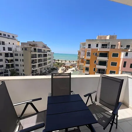 Expansive By Tok Apartment Golem (Tirana)