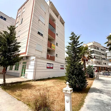 Expansive By Tok Golem (Tirana)